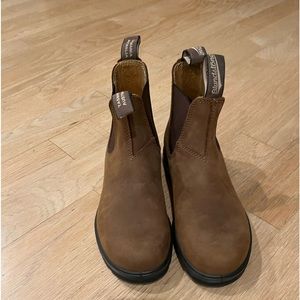 BLUNDTSTONES - WOMENS CHELSEA BOOT, SIZE 5 AU/8 US